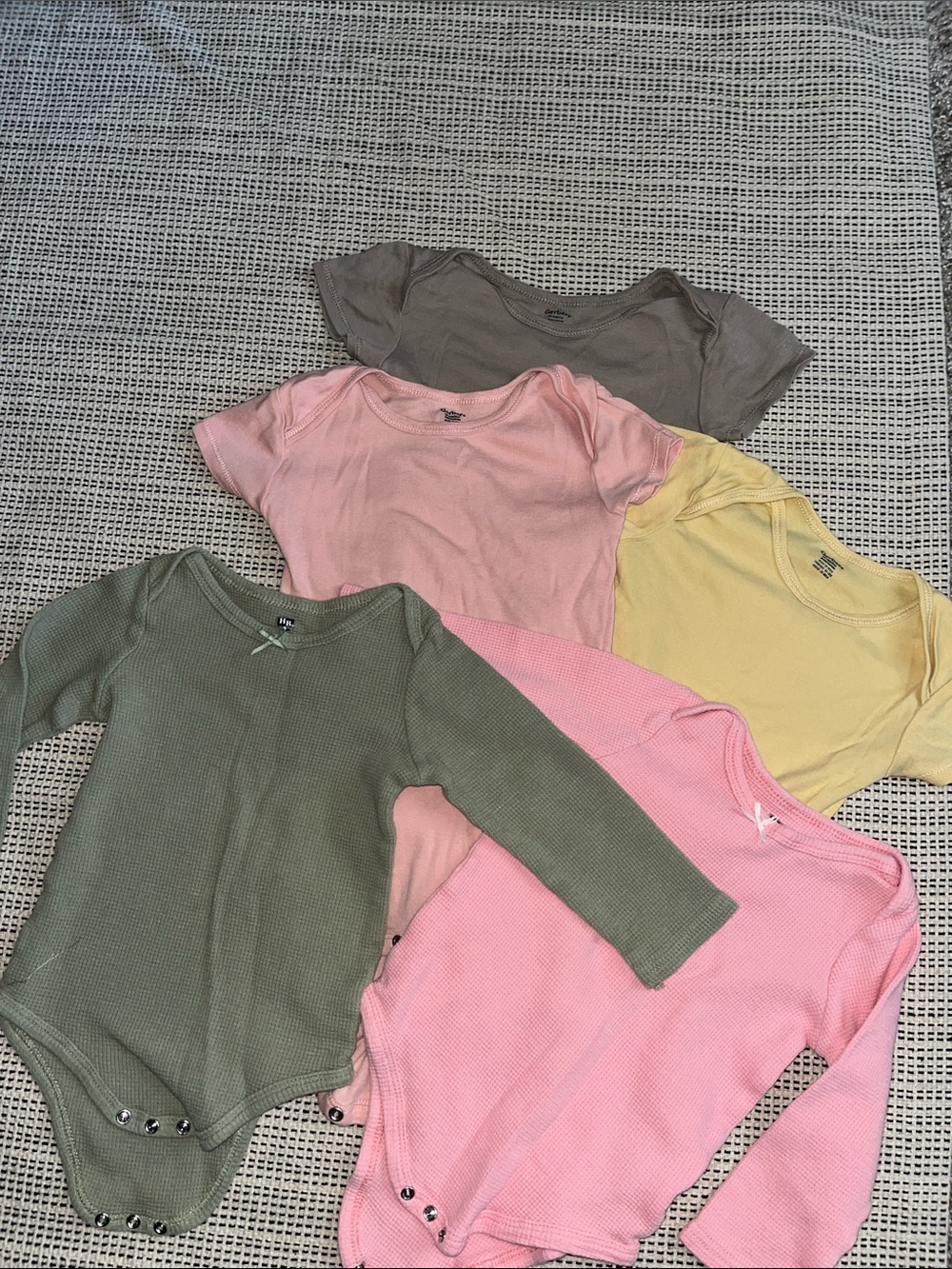 ONSIE bundle of 5